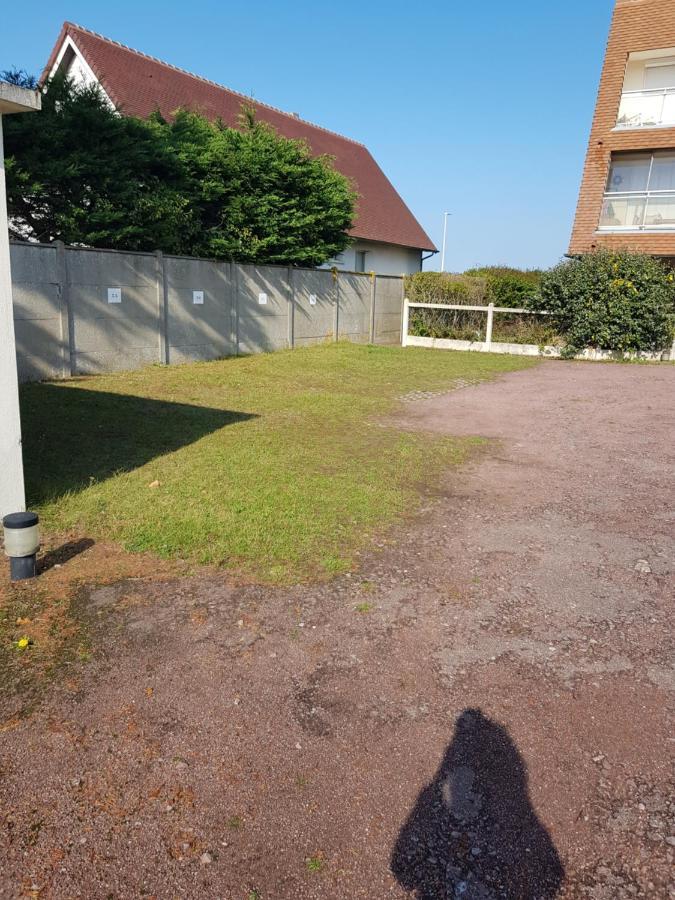 Studio Front De Mer Apartment Ouistreham Luaran gambar